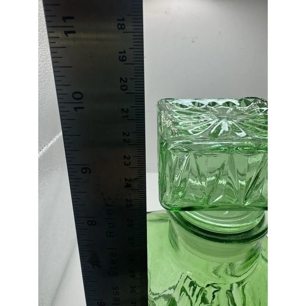 Unbranded this emerald